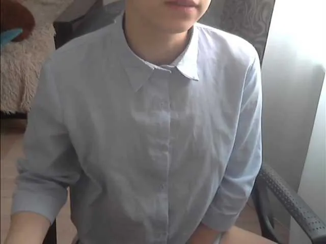 Live sex webcam photo for Ravena666 #241242760