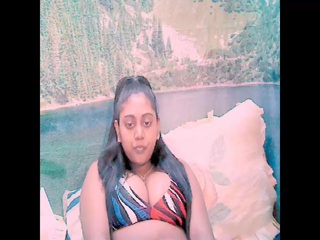 Live sex webcam photo for indianruby99 #261626633