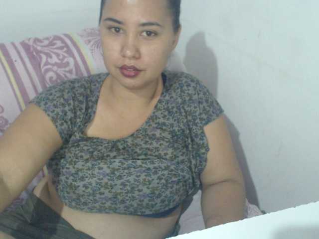 Live sex webcam photo for julianahothot #242880139