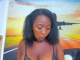 Live sex webcam photo for LisaFlower #287971969