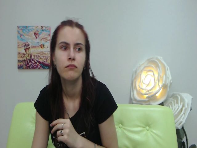 Live sex webcam photo for MollyTravis #261495302