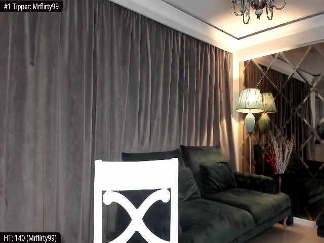 Live sex webcam photo for Yveline #258733975