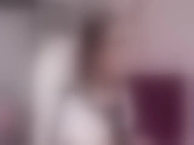 Live sex webcam photo for Sun_kissed1 #261133191