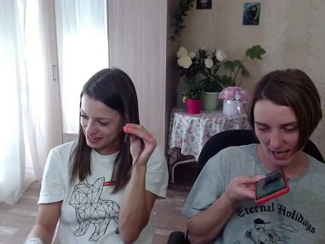 Live sex webcam photo for BugaGirls #245538980