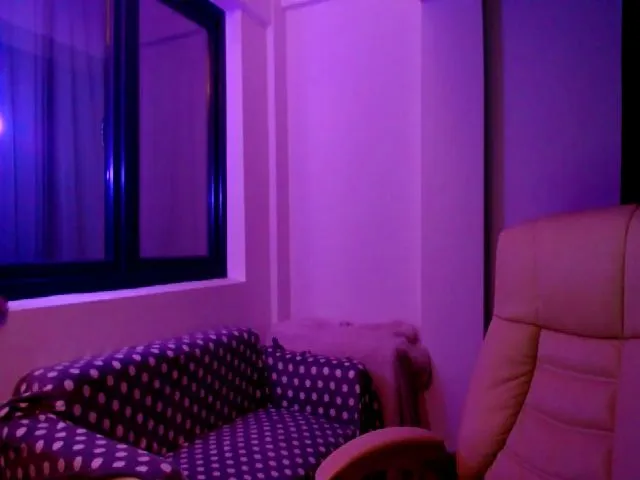 Live sex webcam photo for ANAzingERICKA #261772666