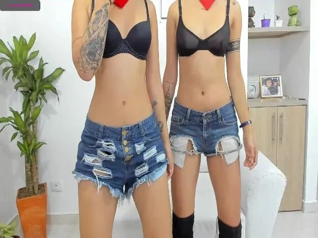 Live sex webcam photo for MichellP #253638291