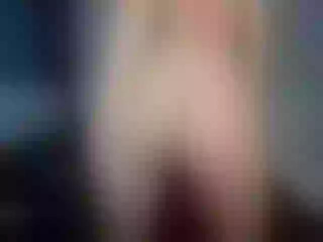 Live sex webcam photo for MayaTheLove #252579895