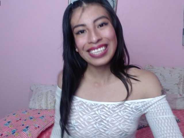 Live sex webcam photo for Megan-simmons #254867598