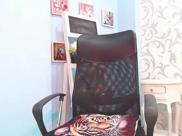 Live sex webcam photo for BonnieOwen #246651701