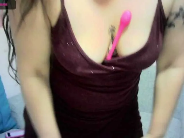 Live sex webcam photo for Silera #241159752