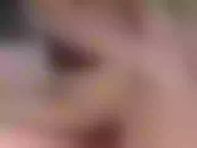 Live sex webcam photo for juliesquirts #255253198