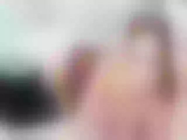 Live sex webcam photo for White_Pie #263639592