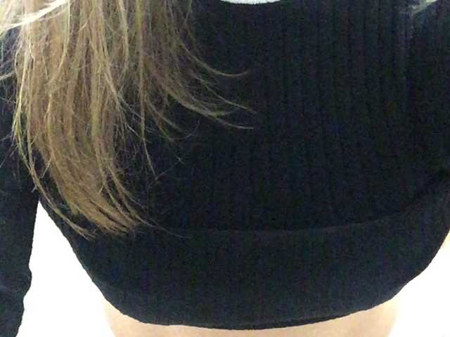 Live sex webcam photo for greis-777 #241042499