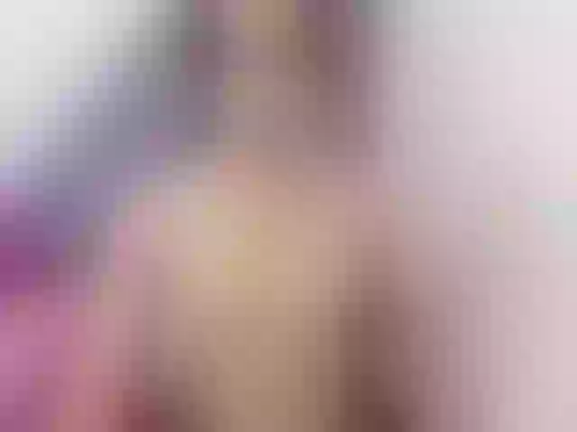 Live sex webcam photo for candy-girl18 #262750606