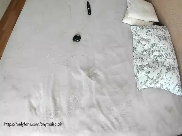 Live sex webcam photo for Anymaisa_Air #256227540