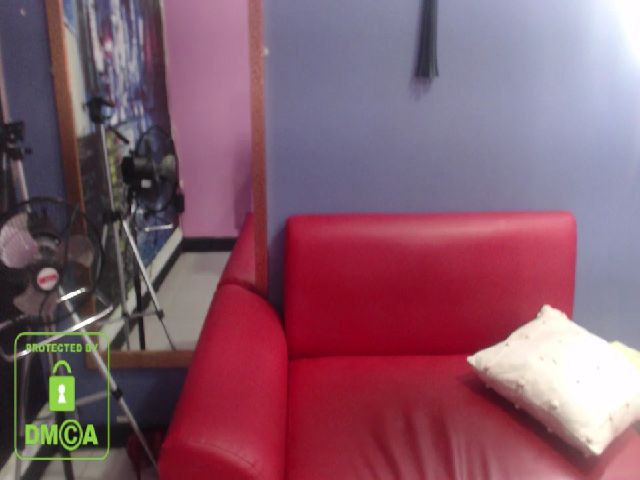 Live sex webcam photo for Jenifer_b #252932458