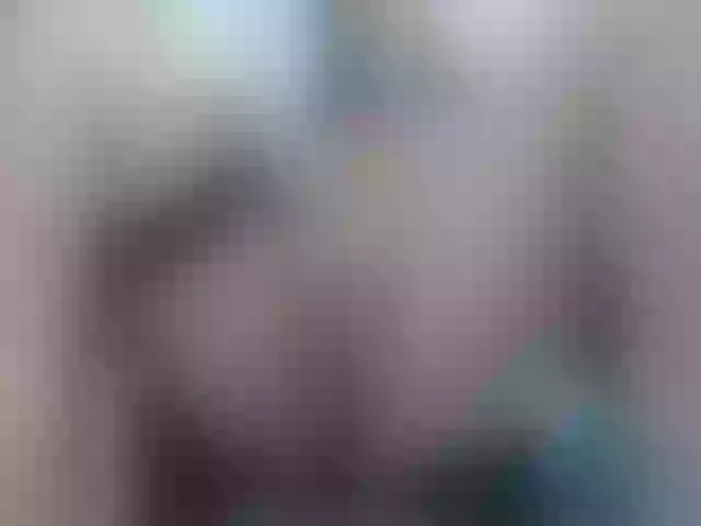 Live sex webcam photo for BeautyM27 #265600528