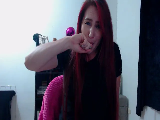Live sex webcam photo for Red_Dream #253575189