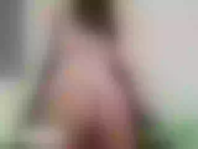 Live sex webcam photo for MadelinLove #256686632