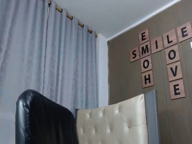 Live sex webcam photo for ScarletDsire #265063502