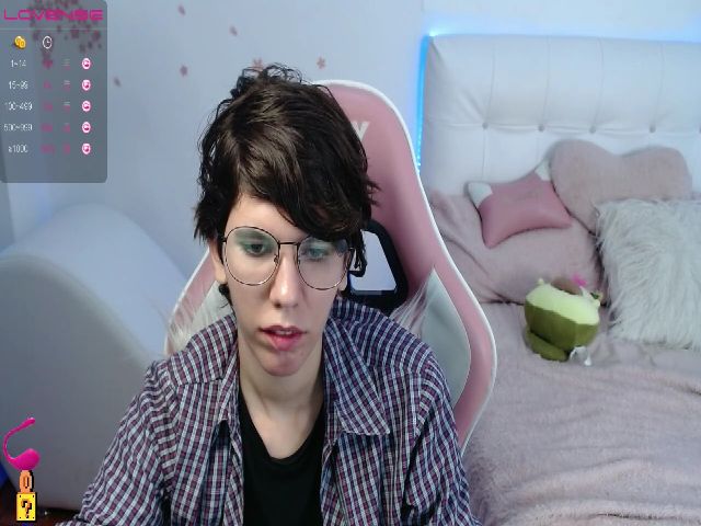 Live sex webcam photo for Eligos69 #262547375