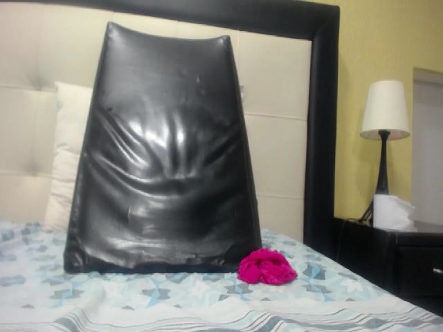 Live sex webcam photo for DannyAngeel #256136954