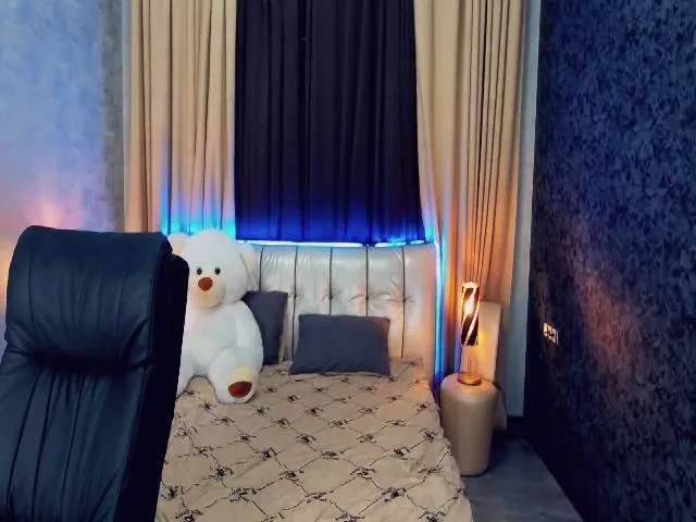 Live sex webcam photo for Simba_Leo #254513157
