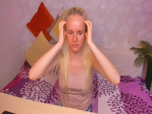 Live sex webcam photo for SusanSmite #252991830