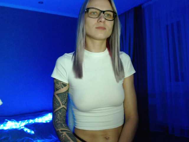 Live sex webcam photo for Twins666 #241052081