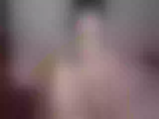 Live sex webcam photo for KekeXO #255026588