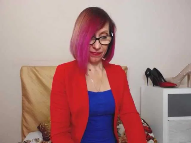 Live sex webcam photo for GabriellaMilf #240952769