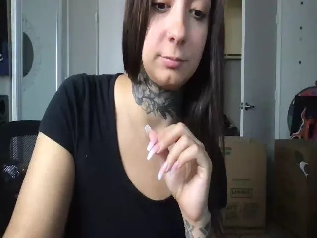 Live sex webcam photo for IllusionBby #260362699