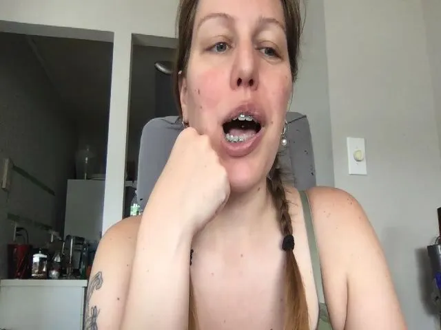 Live sex webcam photo for Kittybaby86 #258823031
