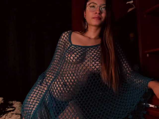 Live sex webcam photo for PaulinaBelush #247972094