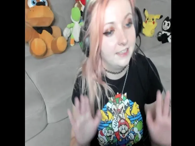 Live sex webcam photo for PrincessBluu #256072411