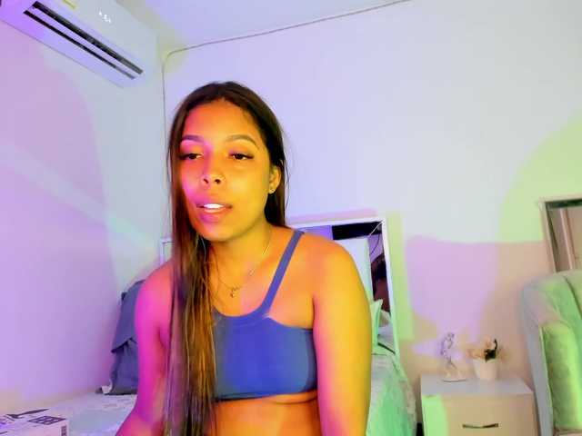 Live sex webcam photo for aihnoa #240998371