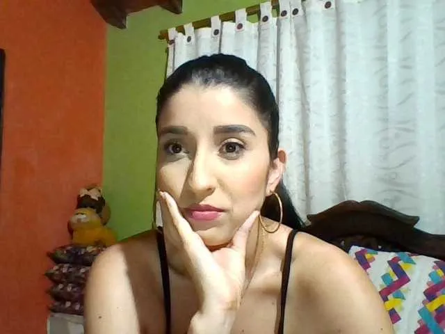 Live sex webcam photo for mao022 #246357687