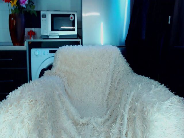 Live sex webcam photo for Diana_Milton #256653040