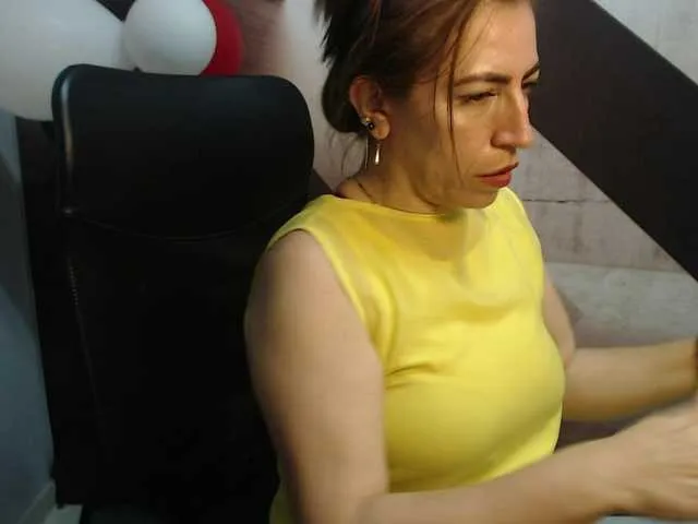 Live sex webcam photo for maturehot-1 #241151386