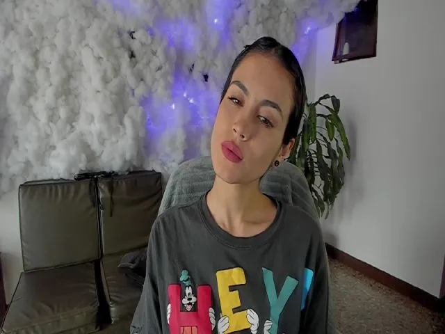 Live sex webcam photo for Sexnherbs #265626205
