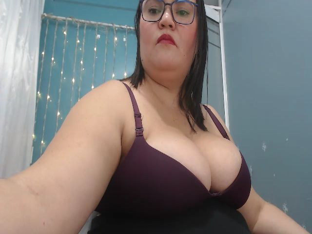 Live sex webcam photo for Anahi_moore #256533788