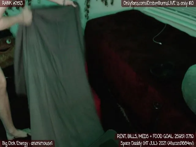 Live sex webcam photo for EmberBurns #259114654