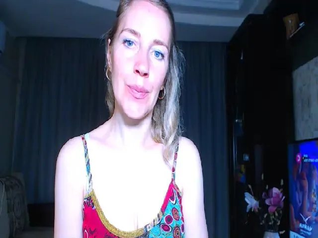 Live sex webcam photo for Oly_nice_ #262824897