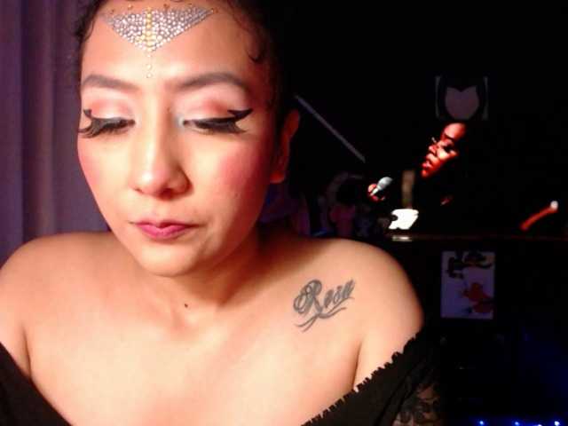 Live sex webcam photo for TATIKAZUMY #241607174