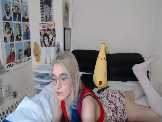 Live sex webcam photo for AnnaTame #260306864