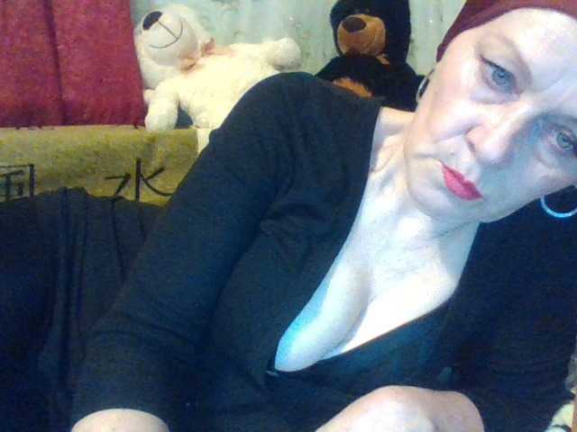 Live sex webcam photo for -Riddle- #241160588