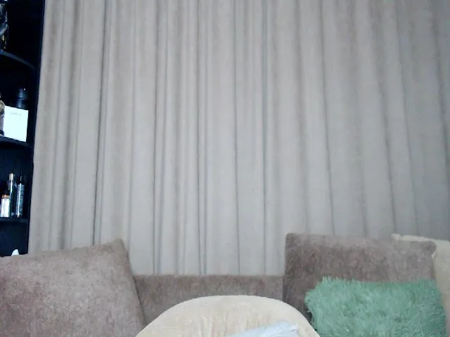 Live sex webcam photo for Milka_Web #287882538