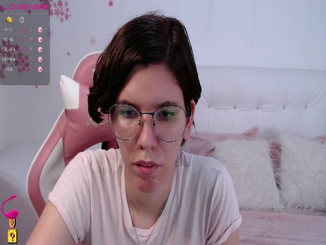 Live sex webcam photo for Eligos69 #254136224