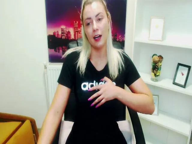 Live sex webcam photo for SoftPleasurex #253028958