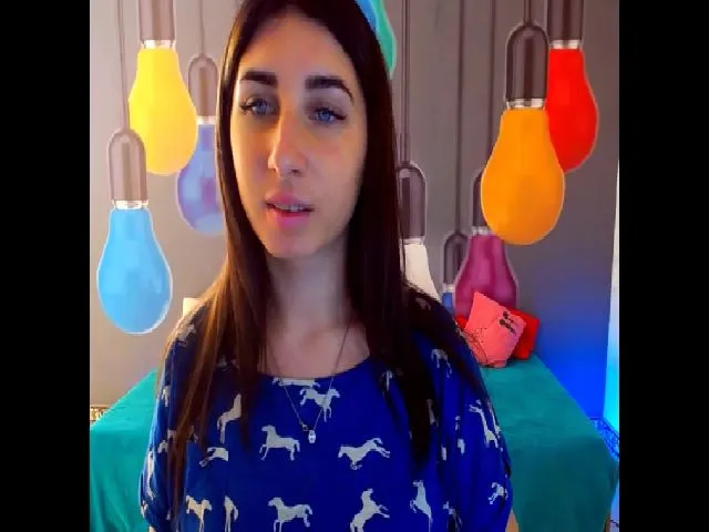 Live sex webcam photo for Izabel_J_ #259809166
